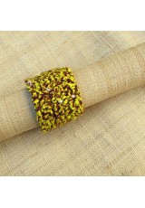 Manchette en wax jaune, brun et blanc