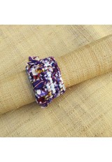 Manchette en wax violet, bordeaux, moutarde et blanc avec franges