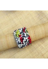 Manchette en wax rouge, bleu marine, jaune, vert et blanc