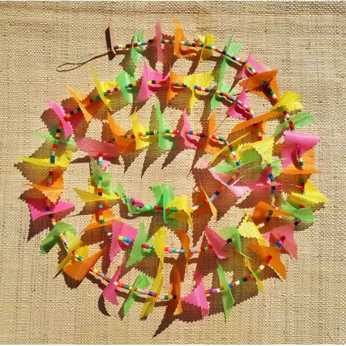 Guirlande tissu de spinnaker et perles multicolores n°19