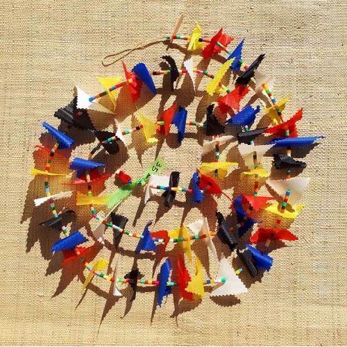 Guirlande tissu de spinnaker et perles multicolores n&deg;35