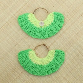 Boucles d'oreilles &eacute;ventail vert pr&eacute; et jaune clair