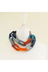 Sautoir chaîne, anneaux crochetés, bleus et orange