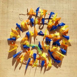 Guirlande tissu de spinnaker et perles multicolores n°43
